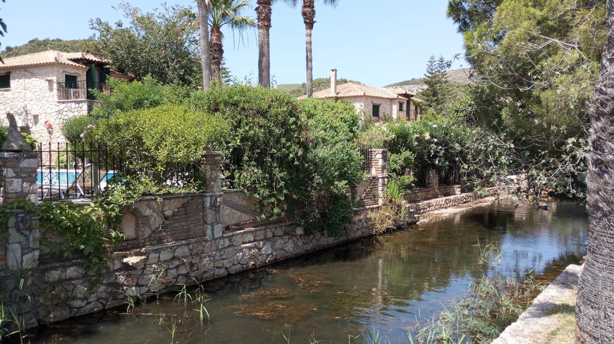 Castello Bellos Villas & Apartments Keri 외부 사진